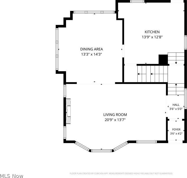 2828 Hampshire Rd - Photo 5 of 37