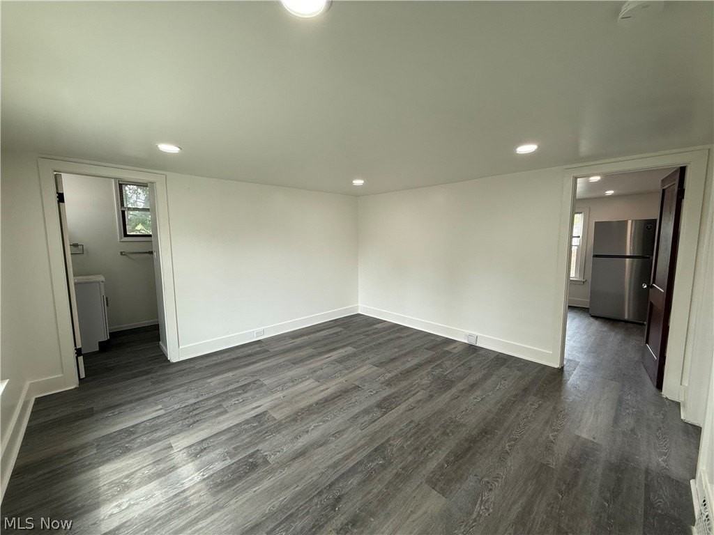 4164 W 140th St - Photo 2 of 12