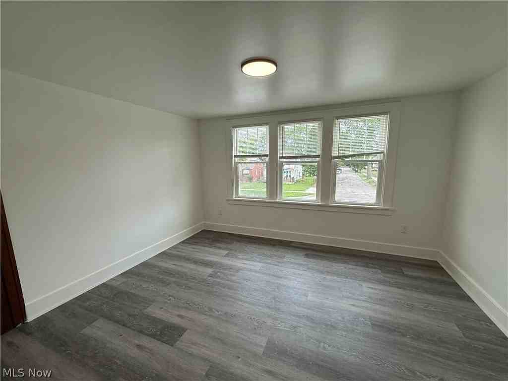 4164 W 140th St - Photo 7 of 12