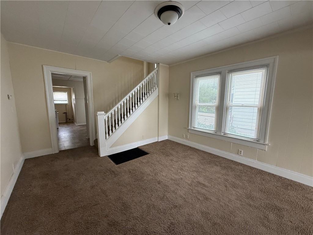 804 Creighton Ave - Photo 6 of 24