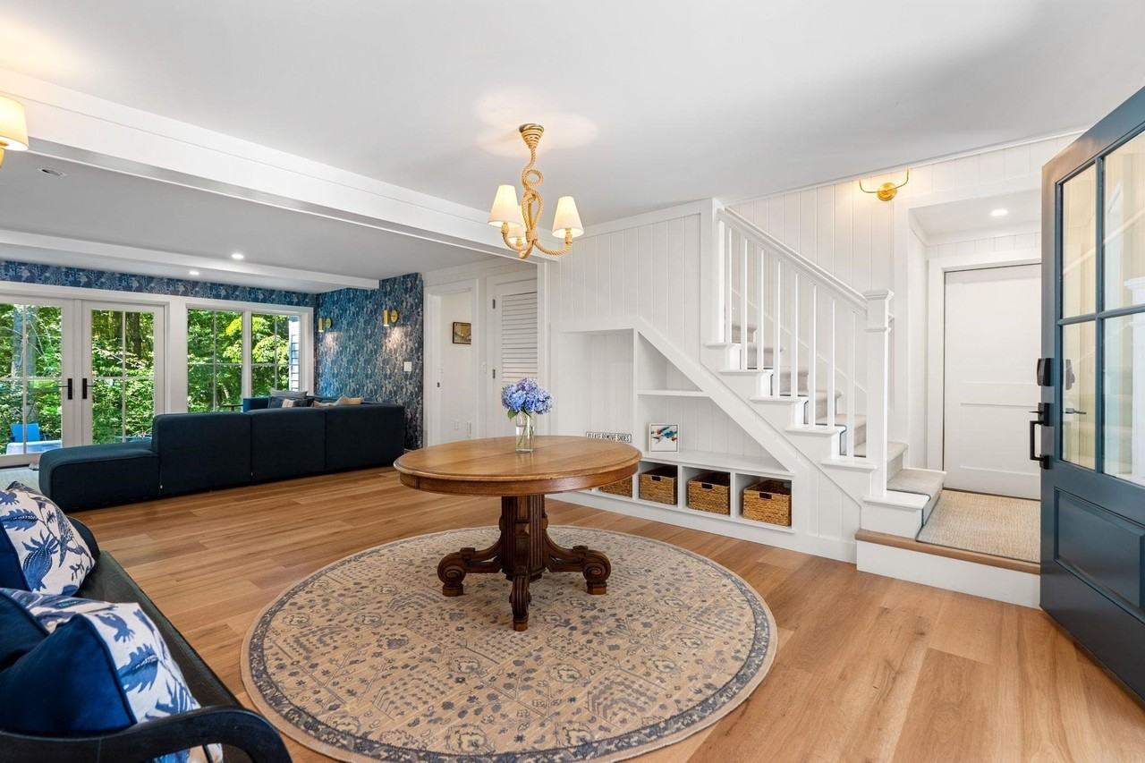 14 Chapel Rd - Photo 4 of 29