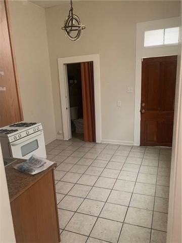 2726 Amelia St - Photo 3 of 8