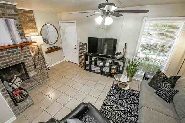19 Houmas Pl #B - Photo 3 of 23
