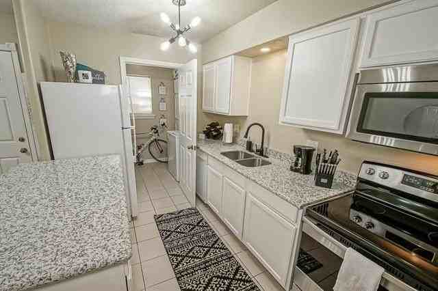 19 Houmas Pl #B - Photo 6 of 23