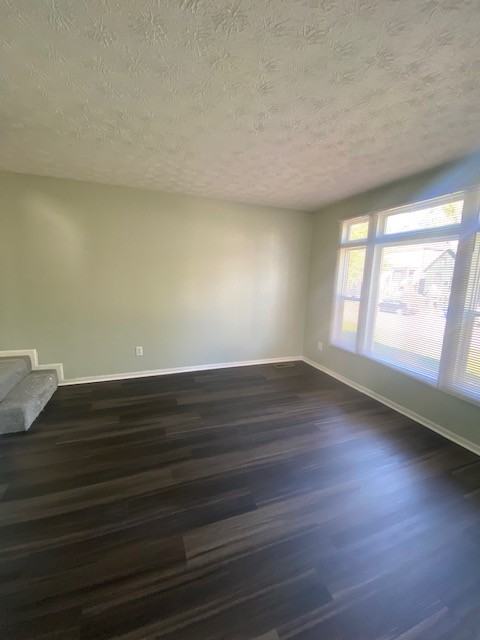 751 E Mound St #1 - Photo 6 of 20