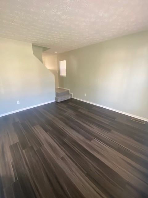 751 E Mound St #1 - Photo 7 of 20