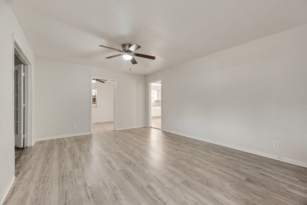 8923 Jennie Lee Ln - Photo 2 of 17