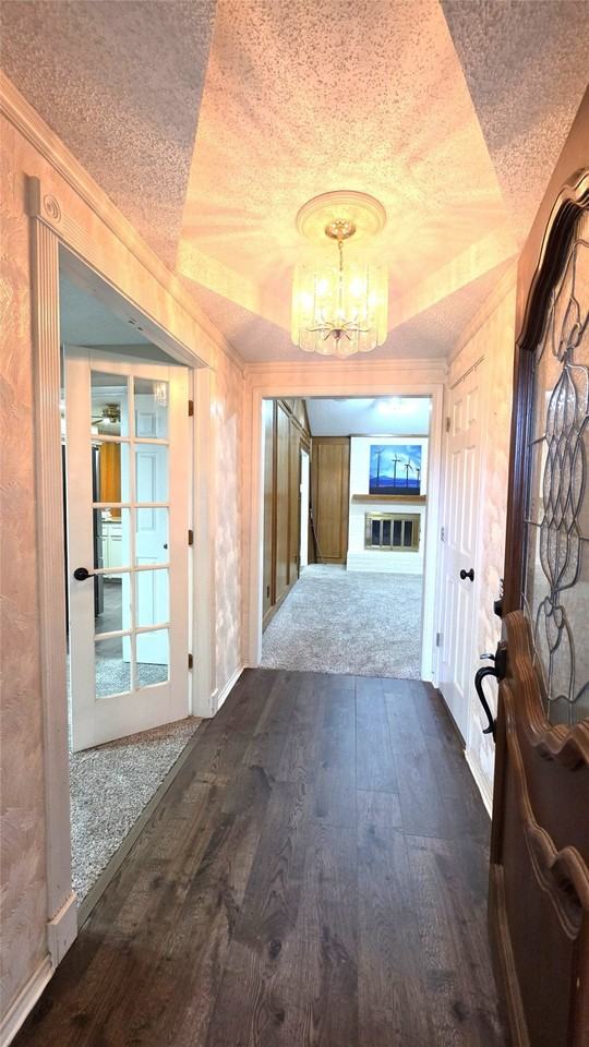 1821 Trowbridge St - Photo 3 of 29