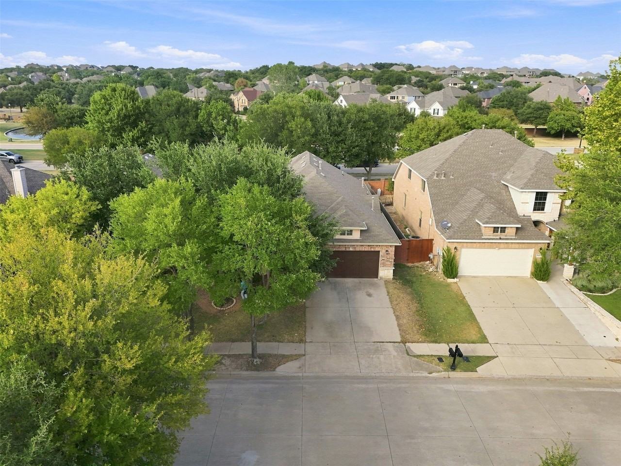 9413 Granger Ln - Photo 4 of 40