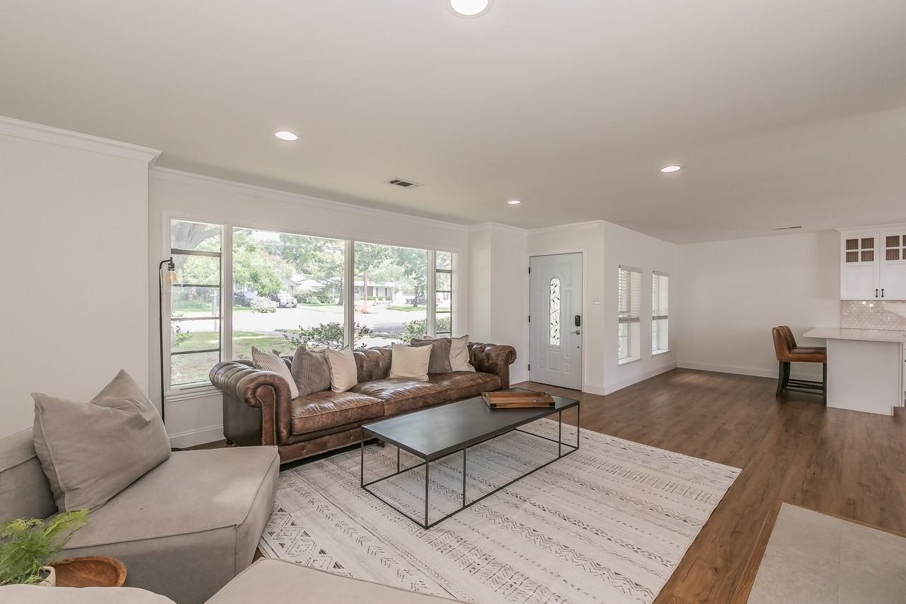 3909 Trail Lake Dr - Photo 6 of 36