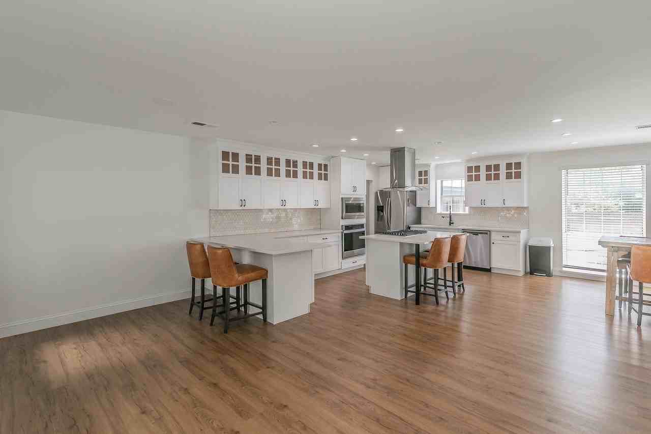 3909 Trail Lake Dr - Photo 7 of 36