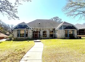 featured image of 812 Newport Rd