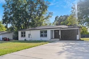 1613 Irwin Ln - Photo 1 of 1