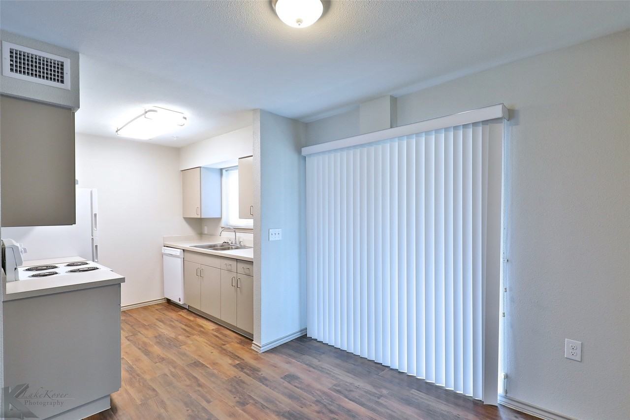 2800 Sayles Blvd #07A - Photo 5 of 14