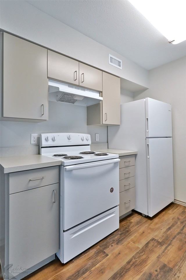 2800 Sayles Blvd #07A - Photo 7 of 14
