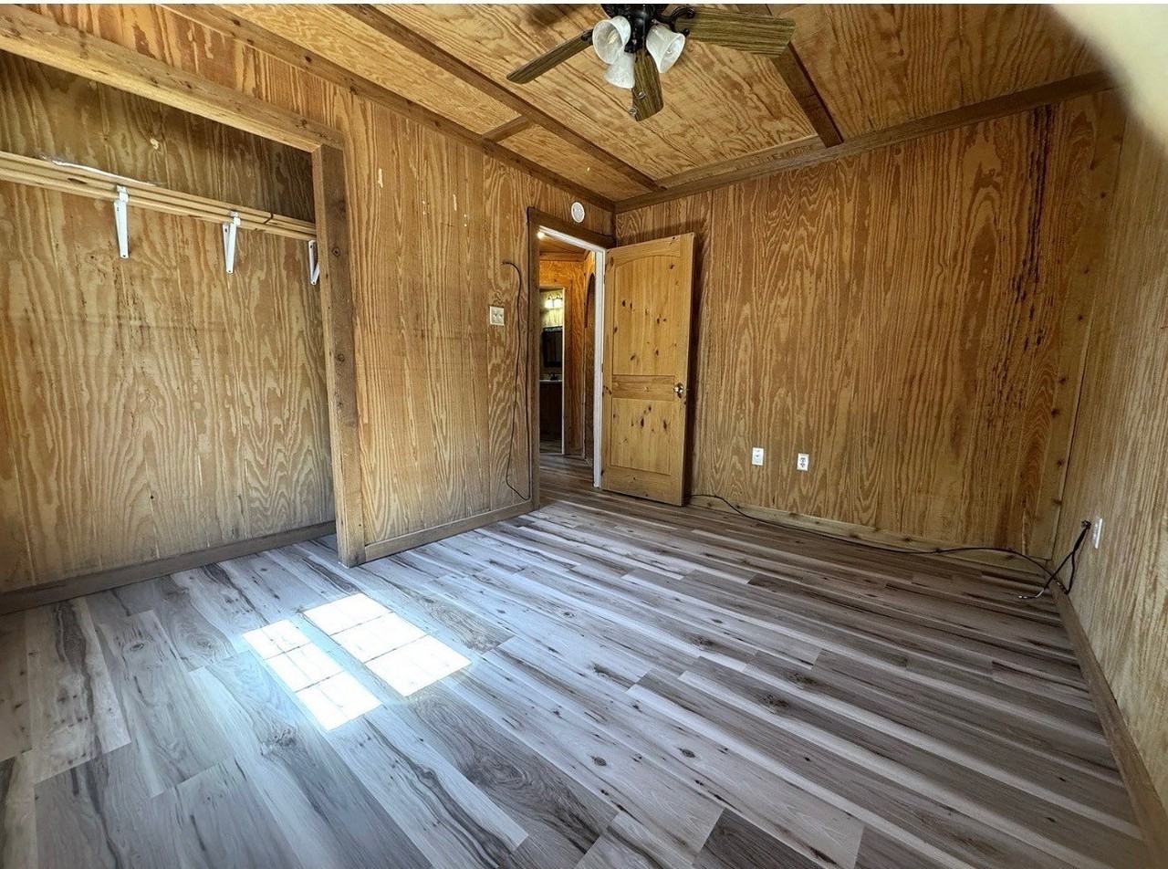 390 Private Road 4379 - Photo 5 of 9