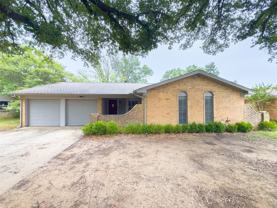 808 Warwick St - Photo 1 of 1