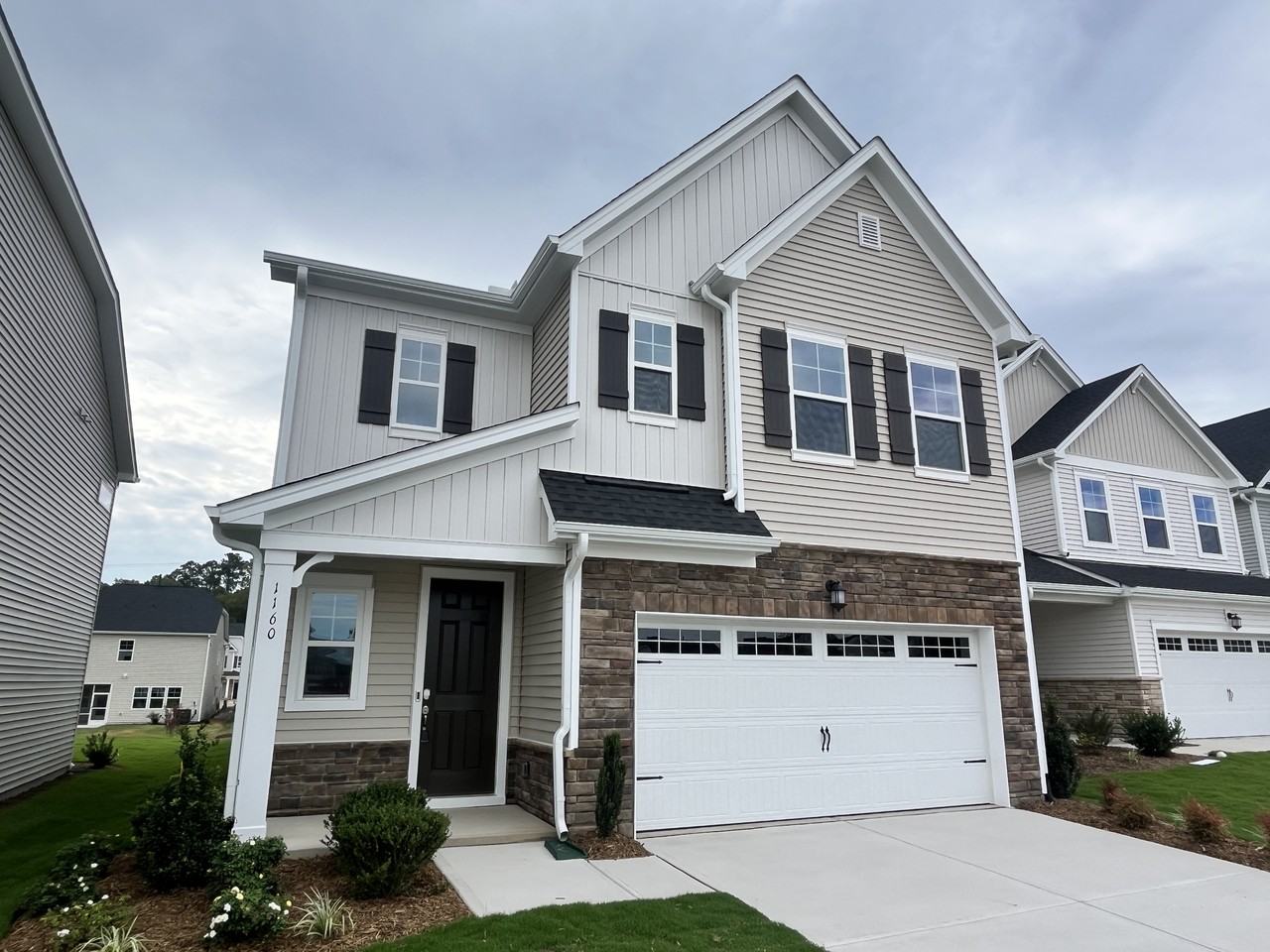 1160 Topaz Cave Cir #1 - Photo 4 of 38