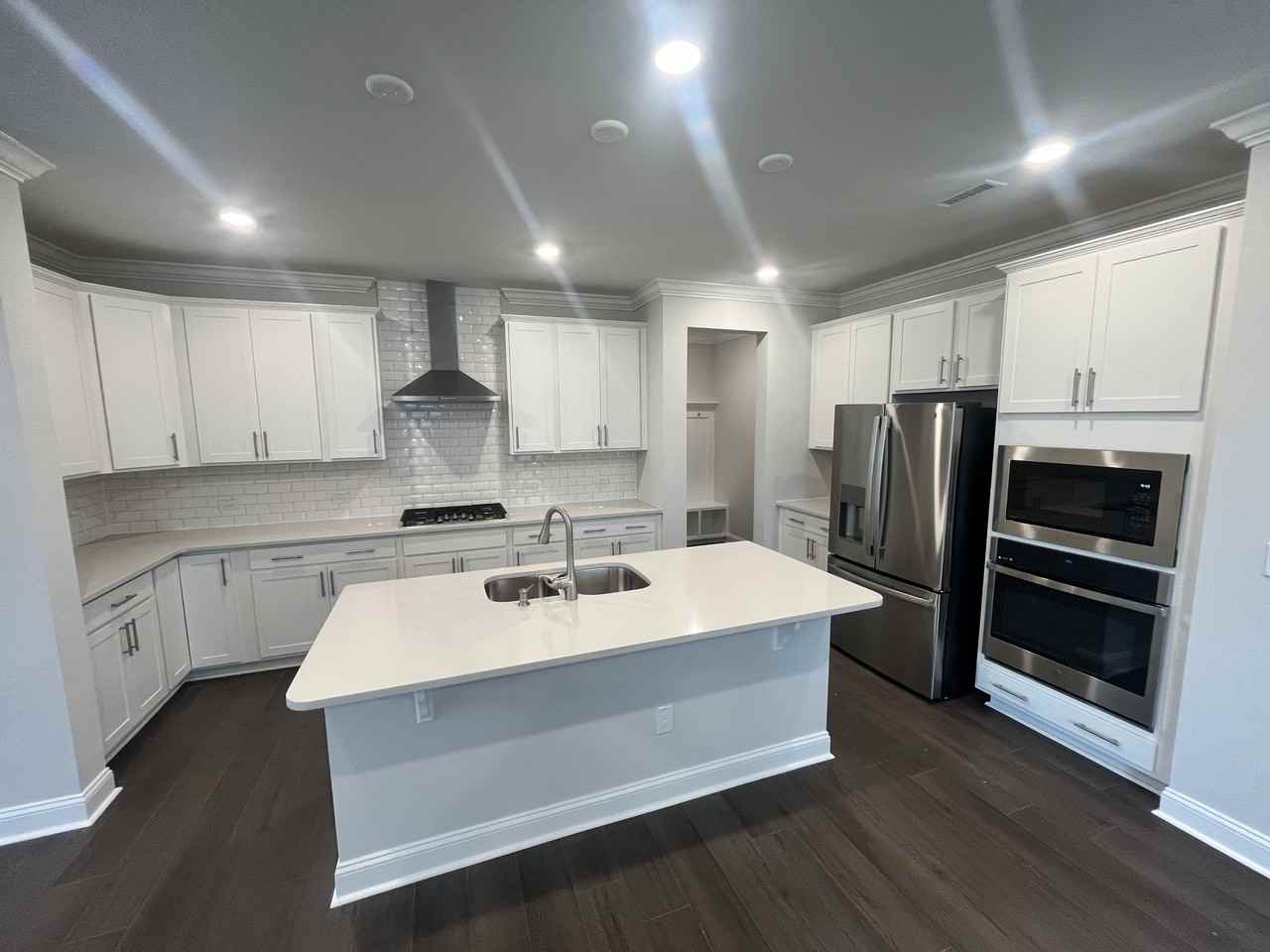 1160 Topaz Cave Cir #1 - Photo 7 of 38