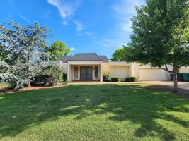 featured image of 1441 Glenbrook Dr