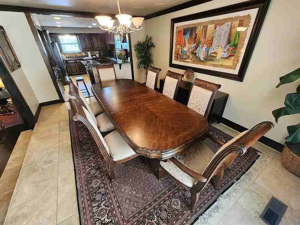 1441 Glenbrook Dr - Photo 5 of 16