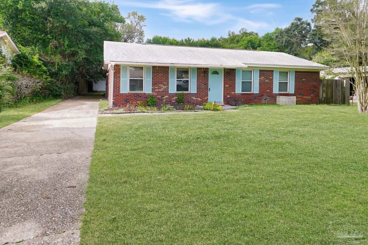 421 Seamarge Ln