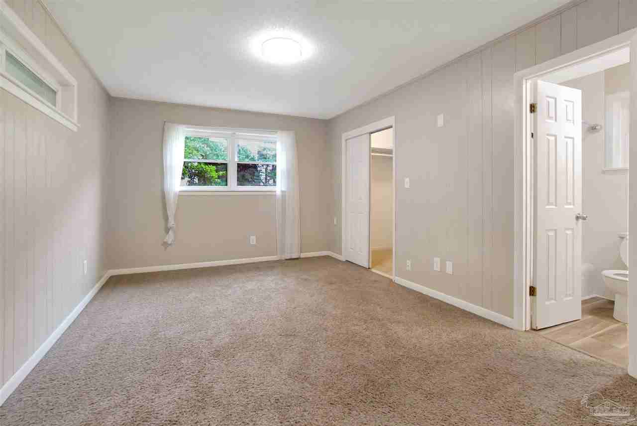 421 Seamarge Ln - Photo 7 of 20