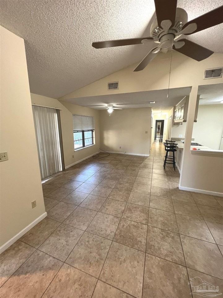Spanish Trail Pl - Photo 4 of 13