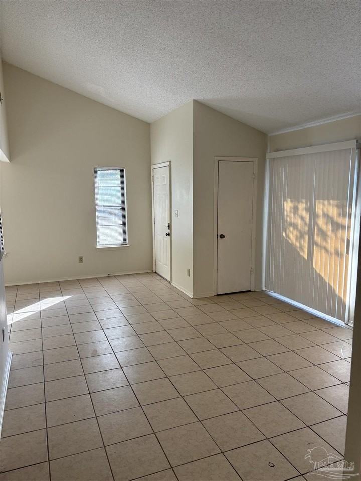 3145 Cedarwood Village Ln - Photo 3 of 11