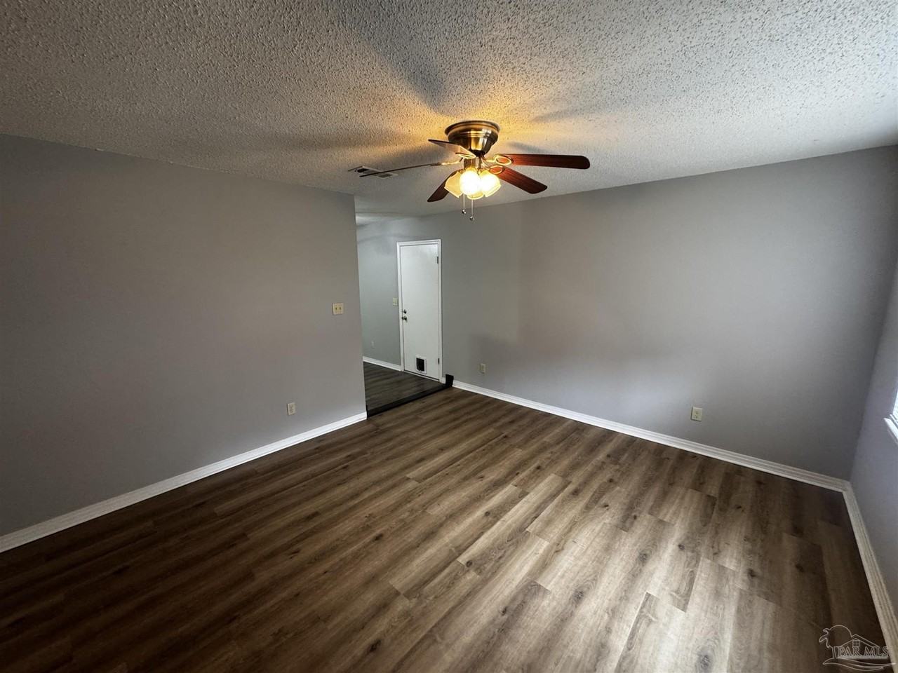 4240 Del Almirante St - Photo 3 of 16
