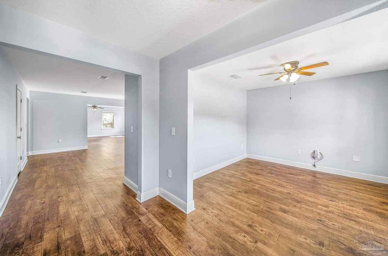 6052 Whisper Creek Blvd - Photo 6 of 27