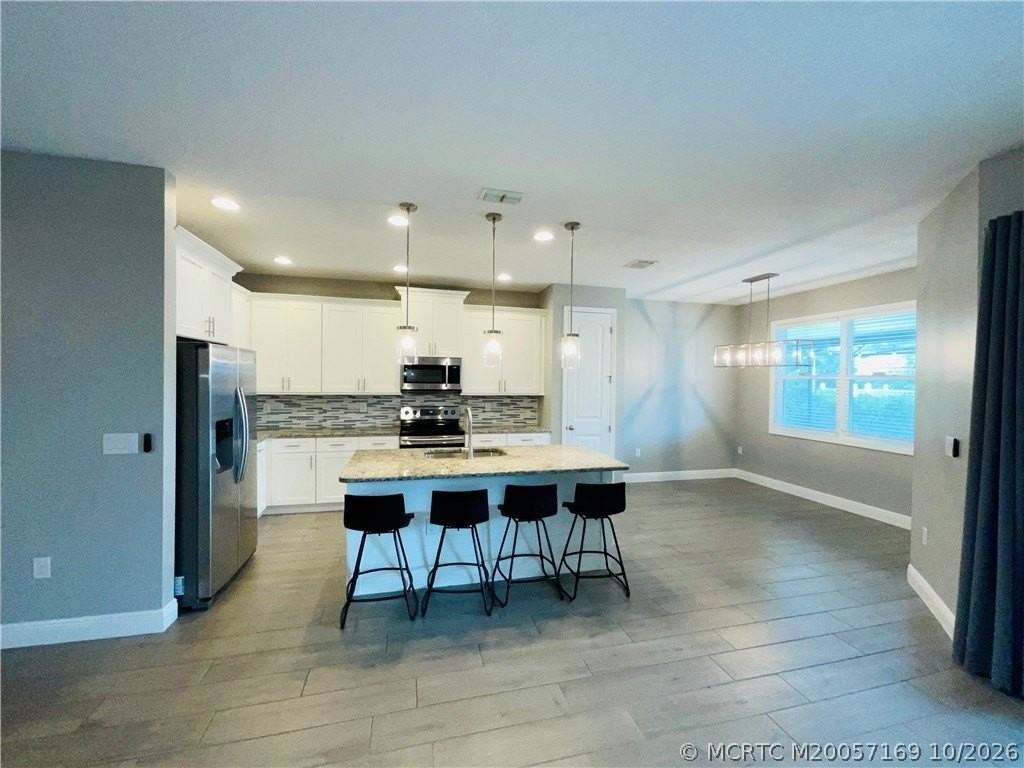 4551 Sw Masefield St - Photo 6 of 27