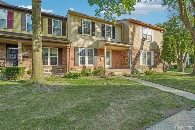 36517 Park Place Dr - Photo 2 of 27