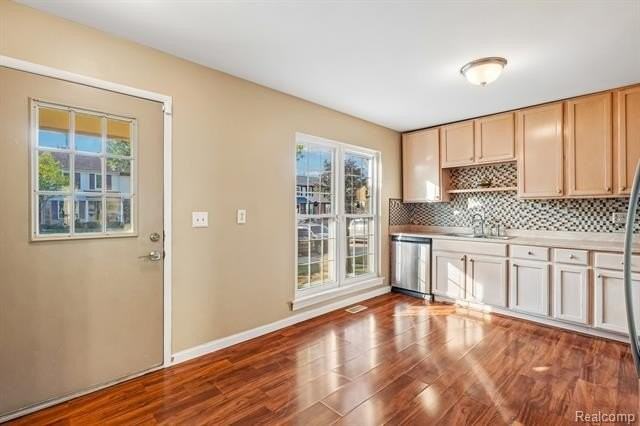 36517 Park Place Dr - Photo 6 of 27