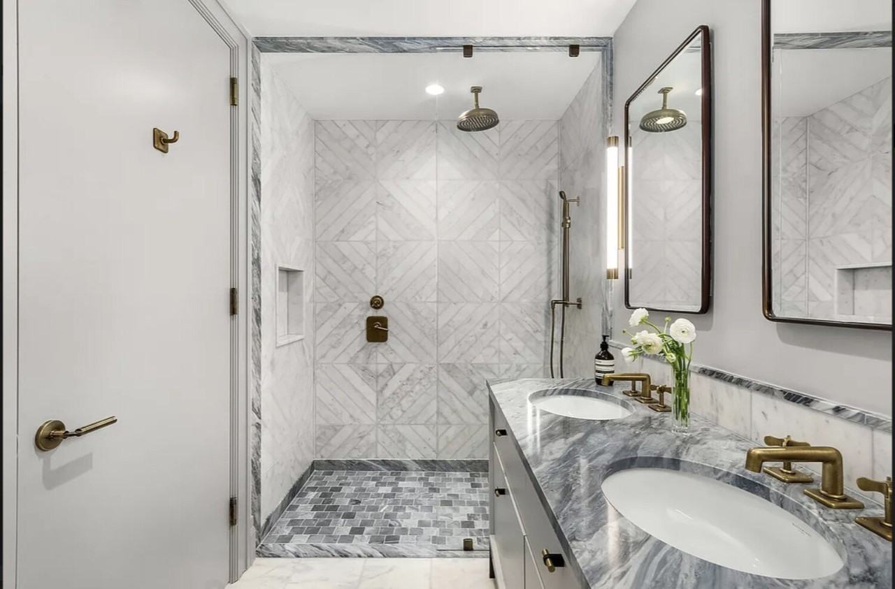 76 Schermerhorn St - Photo 5 of 8