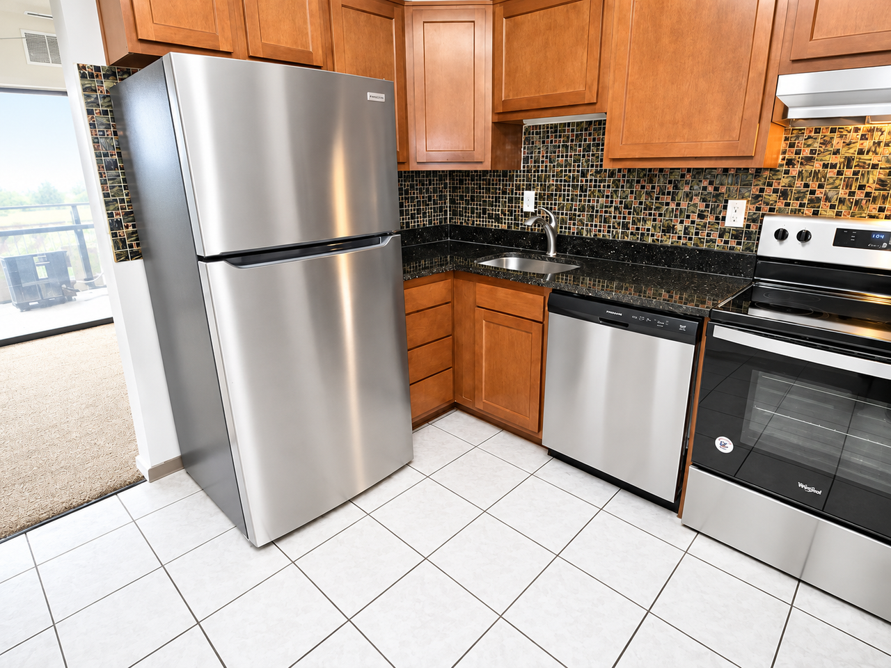 606C Mcknight Cir #C606 - Photo 2 of 14