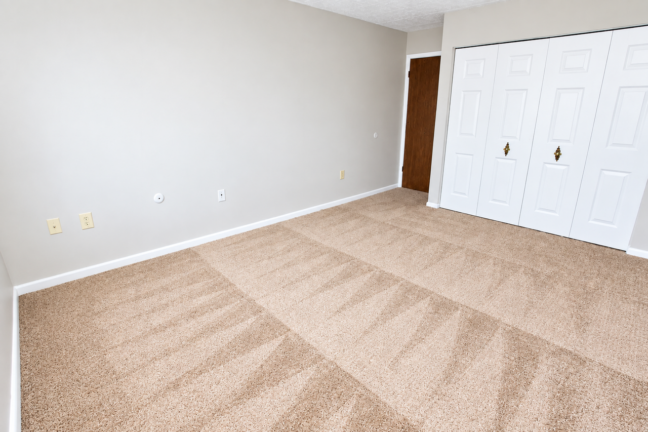 606C Mcknight Cir #C606 - Photo 4 of 14