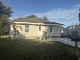 featured image of 833 Ne 14th Ave