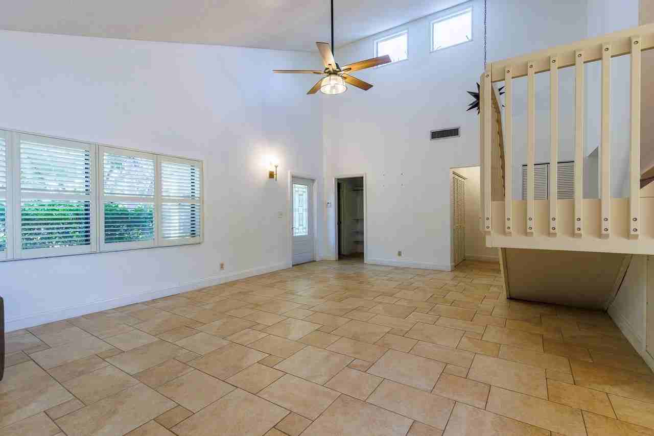 2865 Egret Way - Photo 4 of 44