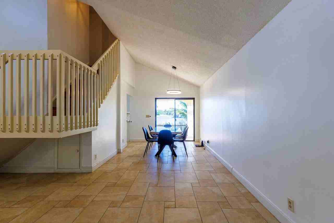 2865 Egret Way - Photo 5 of 44