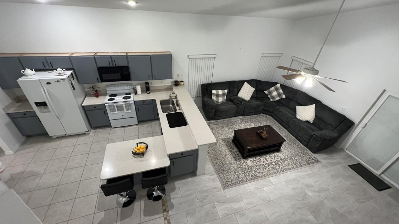 209 Castlemain Cir - Photo 2 of 22