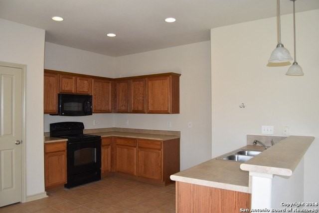 545 Slippery Rock - Photo 4 of 19