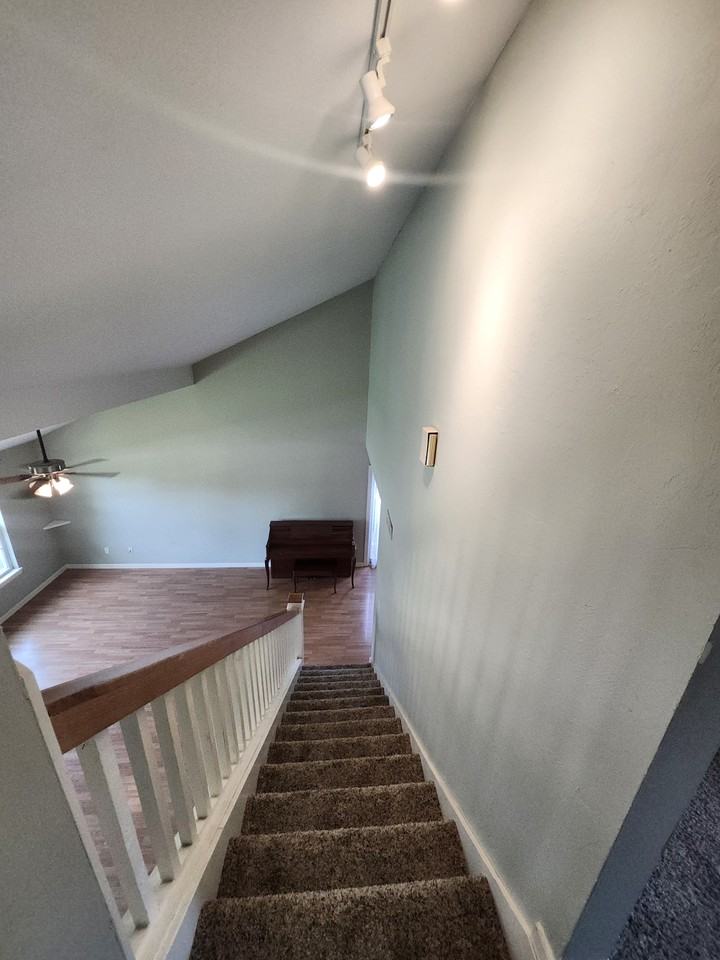 1214 Nw 22nd St #1 - Photo 2 of 30