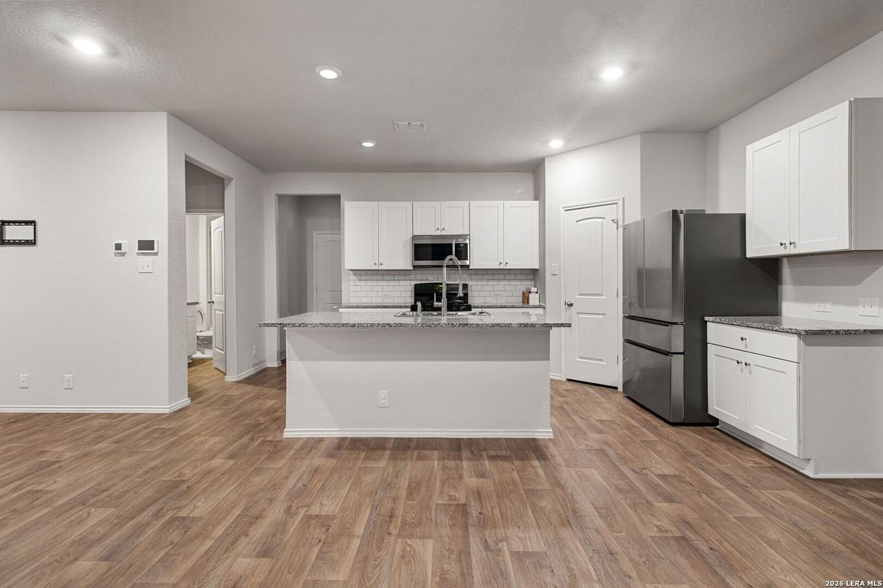 4205 Fort Palmer Blvd - Photo 3 of 16