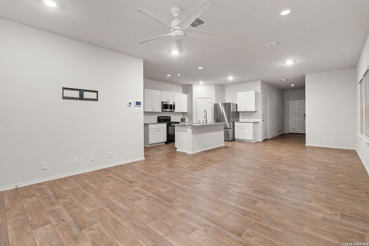 4205 Fort Palmer Blvd - Photo 6 of 16
