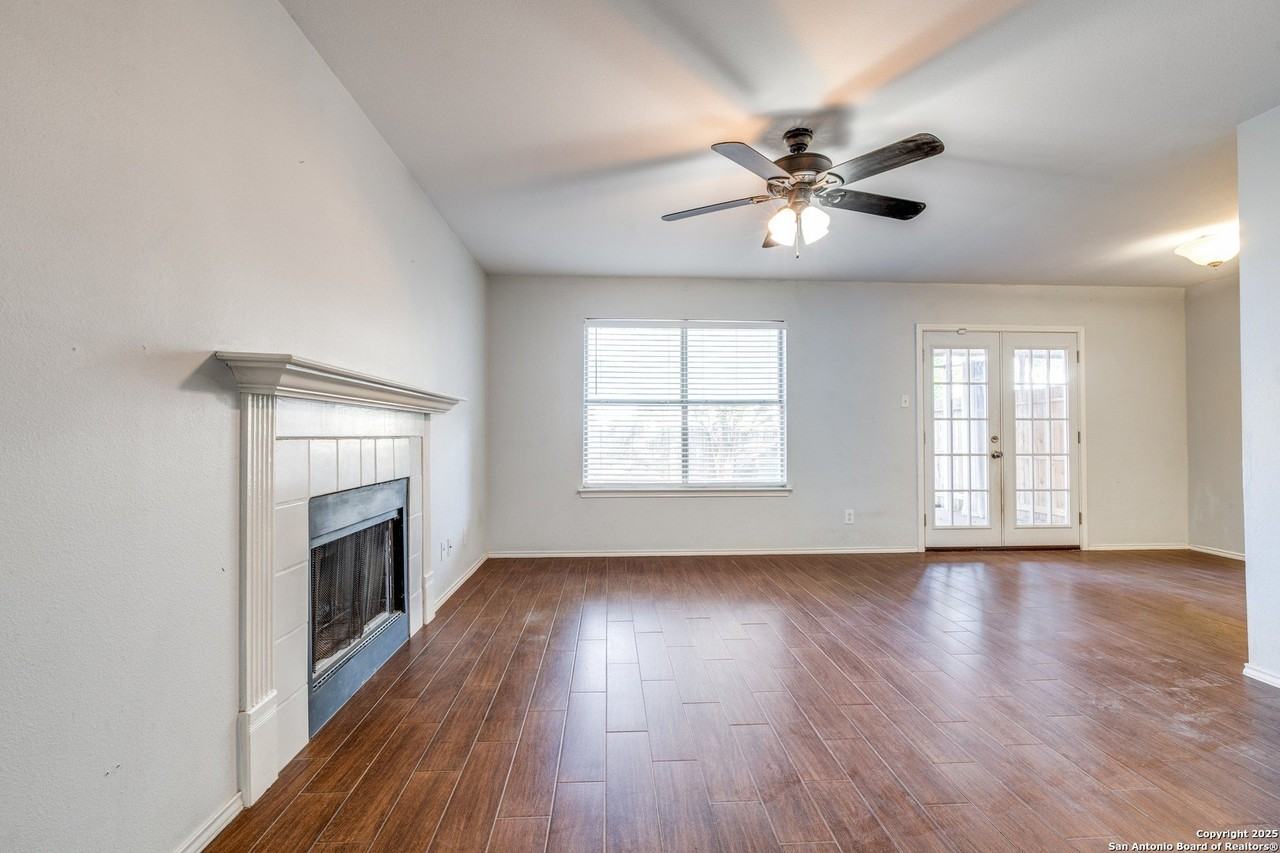 8006 Galaway Bay - Photo 5 of 25
