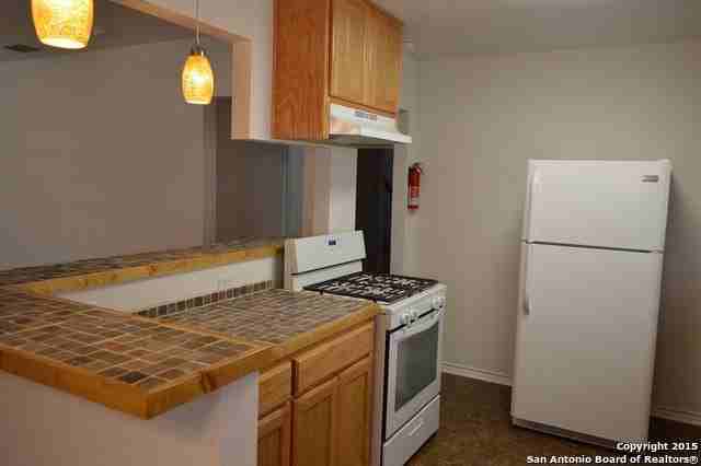1812 Mardell St - Photo 3 of 15