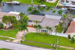 featured image of 187 Jamaica Dr