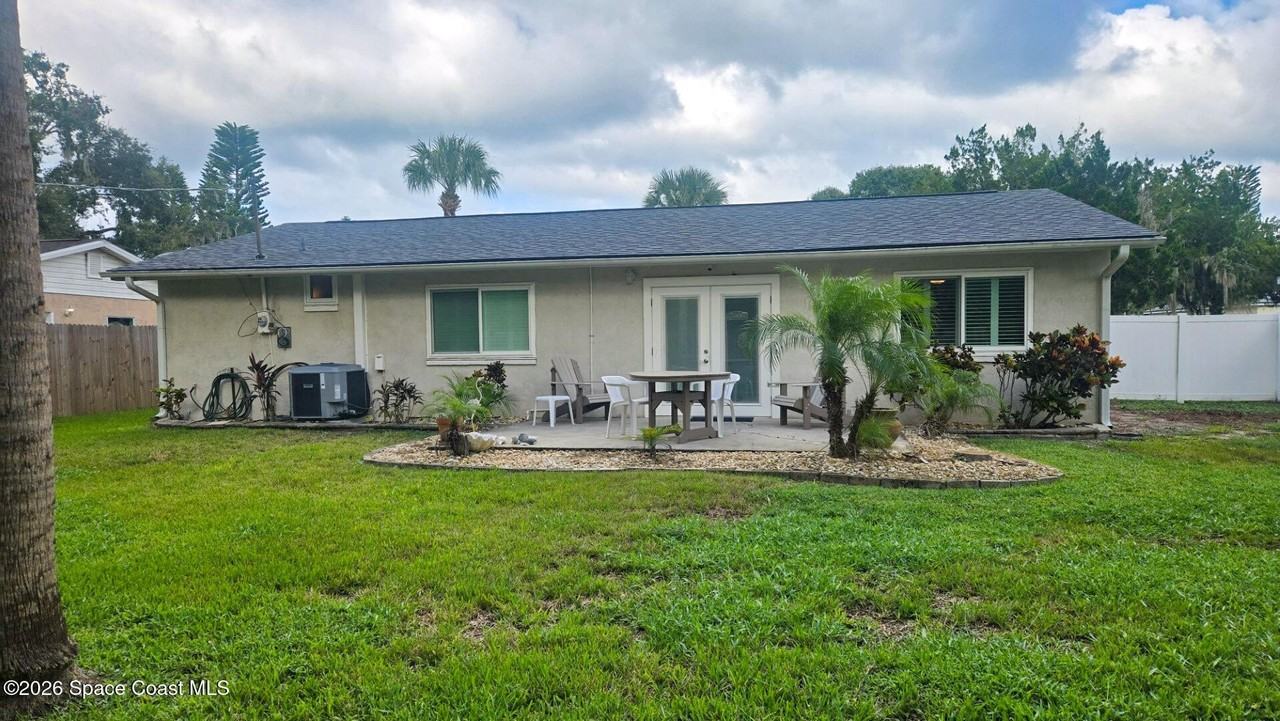 2706 Kumquat Dr - Photo 2 of 26