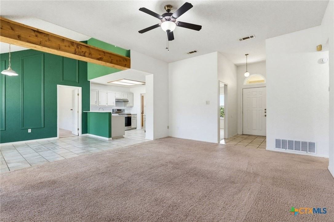 105 Mandy Cir - Photo 3 of 15